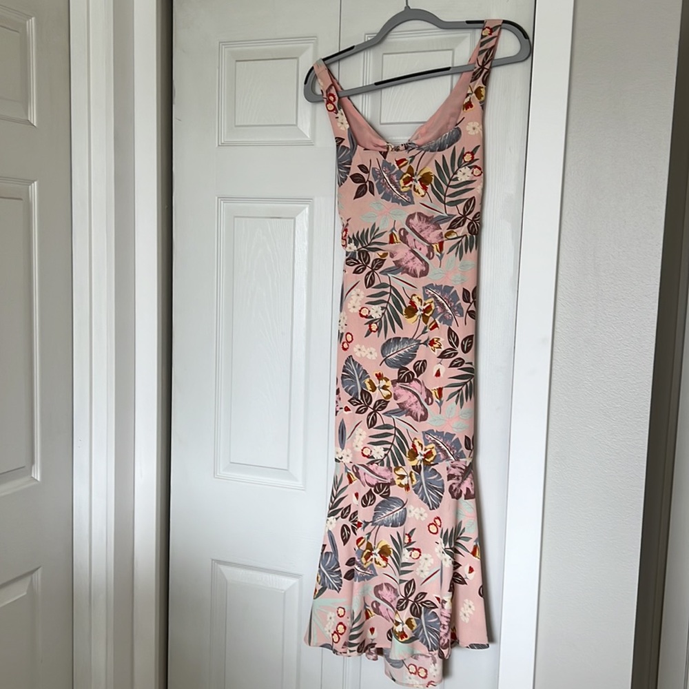 Lulus pink tropical dress with tie back